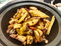 -饭怕鱼·黄焖鲟龙鱼(湖大店)