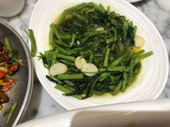 -小菜园新徽菜(宜兴八佰伴店)