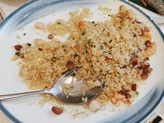 -龙悦湾酒家·八阵鱼生·渔人码头店