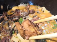 特色土鸡铁锅炖-袁小二大东北铁锅炖(吉祥村总部)