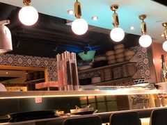 -La Mer Restaurant & Lounge