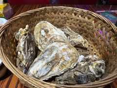 -蚝堡海鲜·威海菜·海肠捞饭·烧烤·亚洲吃蚝公司(幸福门店)