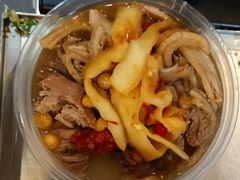 萝卜牛腩牛肚-老广州牛杂(深圳白石洲总店)