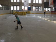 -冠军冰场CHAMPION RINK(中华城店)