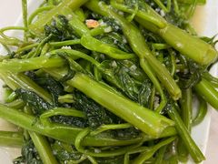 蒜蓉空心菜-辣螃铠盆盆蟹大排档(总店)