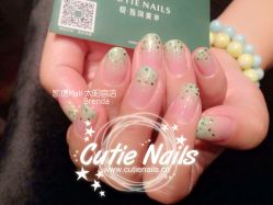 1445549360-悦指间美甲美睫