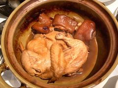 土鸡煲猪手-麓湘小镇(开福万达广场店)
