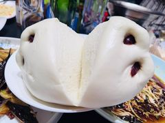 -五谷丰登农家院·地道胶东菜·海鲜烧烤(威海店)