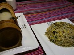 -香巴拉云南餐厅(华莱坞店)