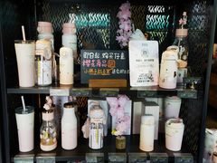 零售区-星巴克(虹口运动loft店)