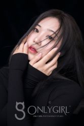 -onlygirl摄影美学馆高端定制(江滩店)