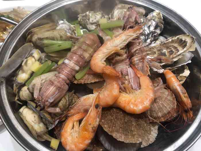 瓯菜排档-"本地同事推荐的温州当地菜殴菜排档.特色锅.