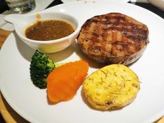 -斗牛士牛排餐厅(嘉里汇店)