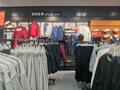 -NIKE佛山胜利换季优惠店