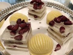 椰香红豆糕-美林阁