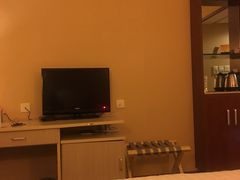 -爱舍海岸酒店(香港中路五四广场店)