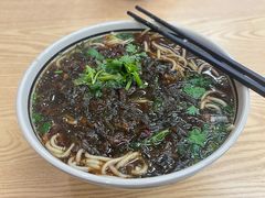 -小马牛肉面·牛骨熬制(南京博物院店)