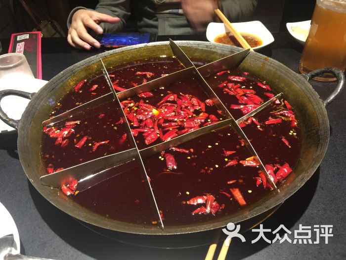 井格老灶火锅(悠唐店)图片 - 第1张