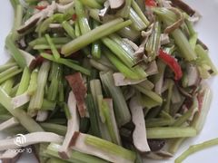 -琼大师东方烤乳猪(亚特兰蒂斯店)