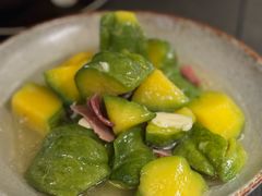 -Ameigo梅果·云贵川bistro(长宁来福士店)