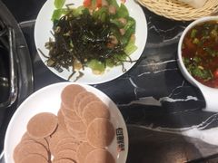 -何鲜菇火锅(大营盘店)