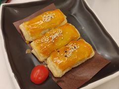 碳烧蜜汁叉烧酥-广州酒家(昌岗地铁站店)