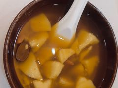 -休记光头香辣蟹干锅(绵竹店)