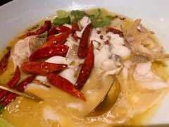 花间青椒鱼-丝路金桃·新疆菜(徐汇店)