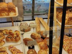 -光明牛奶棚(南泉店)