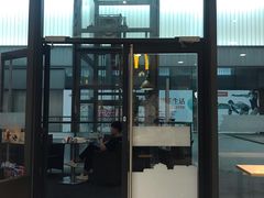 门面-麦当劳(三亚凤凰机场店)