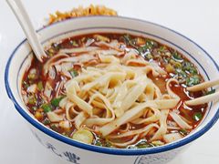 -陆元丰·兰州纯汤牛肉面(自强西路店)