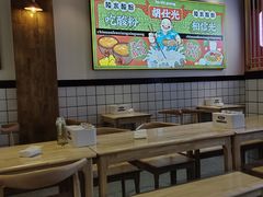 大堂-胡仕光陵水酸粉