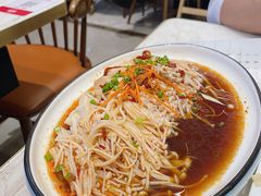 开胃金针菇-阿胖龙虾(罍街店)