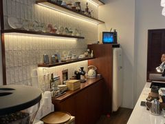 -Café Monson