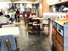 大堂-必胜客(大悦城店)