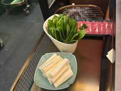 -牛村来人潮汕牛肉火锅(西单店)