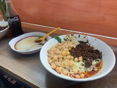 -花市豌杂面(民生路店)