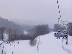 -亚布力新体委滑雪场