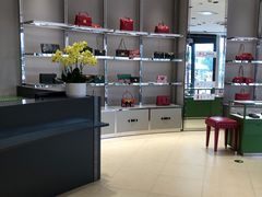 -Gucci(首创奥特莱斯店)