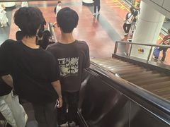 -公园前(地铁站)