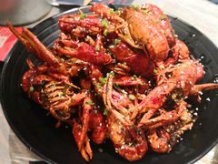 -巴厘龙虾·榜首油焖大虾(音乐学院·沿江酒馆店)
