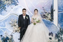 -Color卡诺婚纱礼服馆(南京严选店)