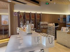 -银座仁志川·生吐司专门店(香港广场店)