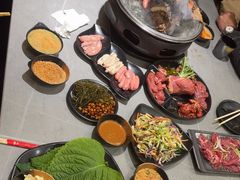 -啊美丽炭火烤肉(滑翔一店)