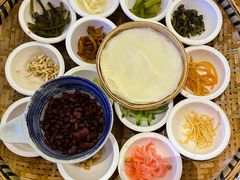 -包整·丝娃娃(一览甲秀楼风景店)