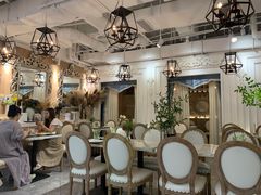 大堂-HuaTa 花榻·花忆西葡餐厅(虹桥南丰城店)