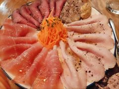 -羽深肉铺 Steak & Wine