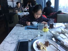 -龙之梦万丽酒店青餐厅