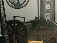 -四方小吃·白族庭院餐厅