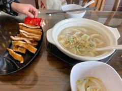 -明将锅贴(五爱路店)